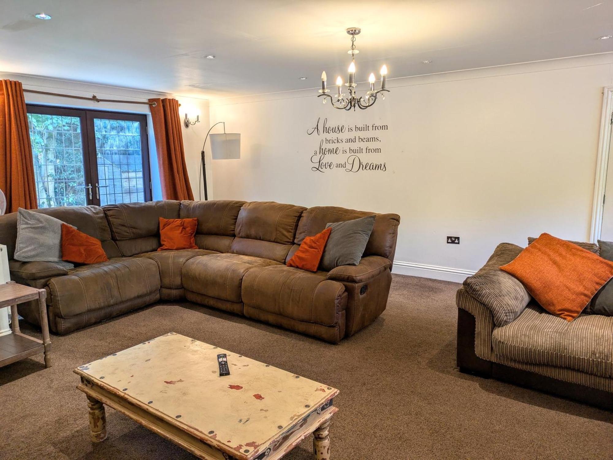 Spacious Home For Large Families And Contractors Wolverhampton Exterior foto